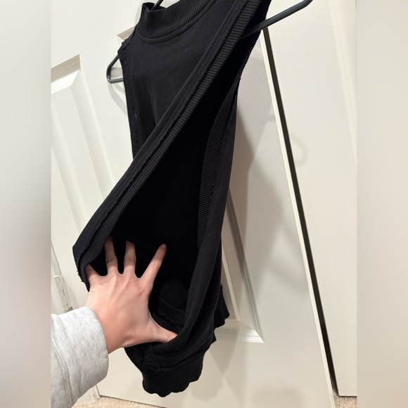 Pilcro by Anthropologie Black Tank with Side Cutouts - Picture 5 of 9